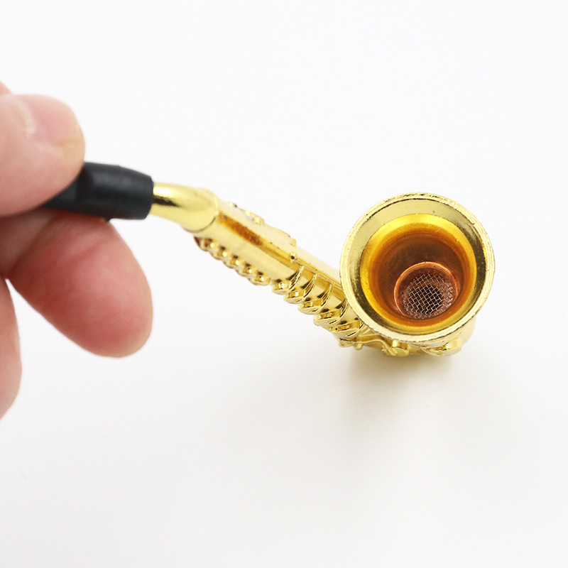 Pipe à fumer en forme de saxophone unique | Mini tuyau portable en alliage | Narguilé de pipe à tabac en métal de la longueur 97mm 