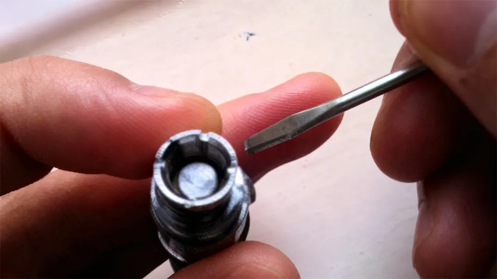 Fixing a vape pen battery