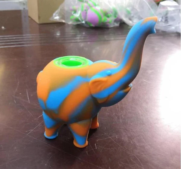 4.9 inch Silicone Pipe | Mini Bubbler Elephant Water Pipes